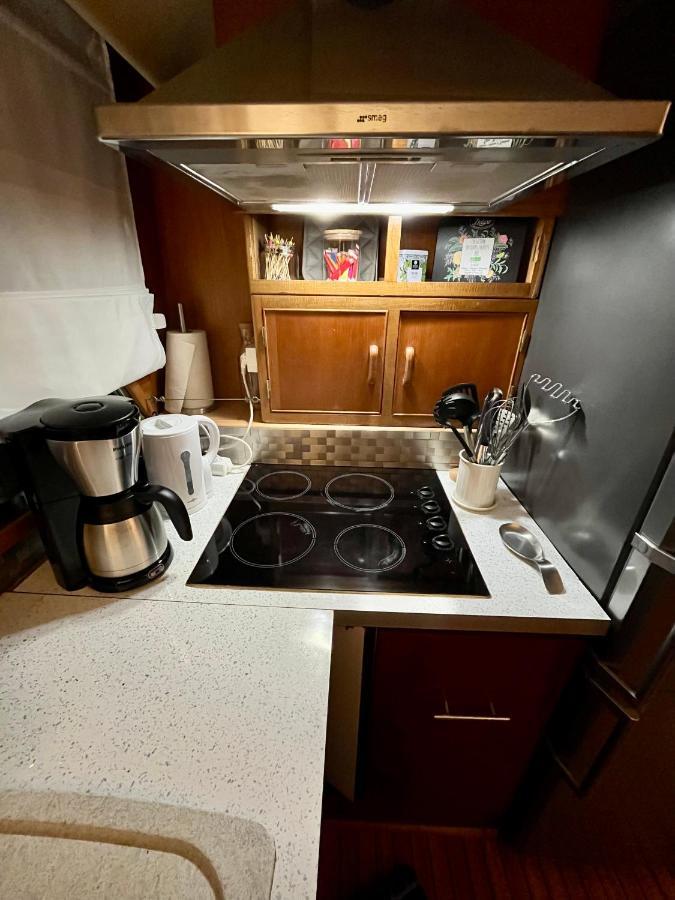Navi Yacht A Sete, 2 A 8 Couchages, Privatif Otel Dış mekan fotoğraf