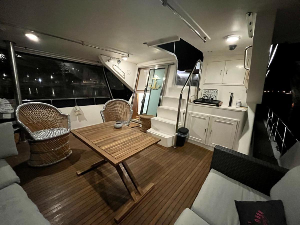 Navi Yacht A Sete, 2 A 8 Couchages, Privatif Otel Dış mekan fotoğraf