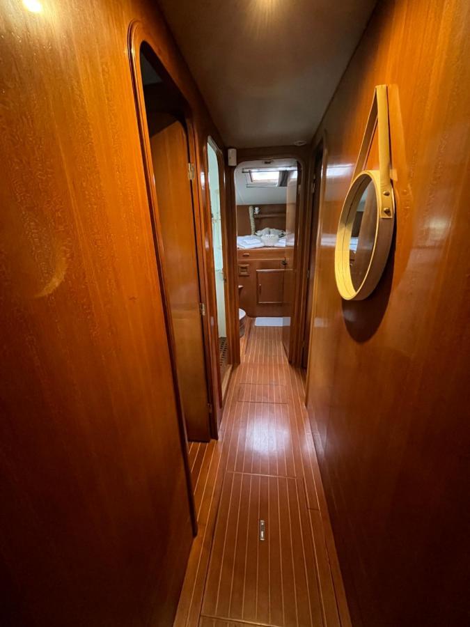 Navi Yacht A Sete, 2 A 8 Couchages, Privatif Otel Dış mekan fotoğraf